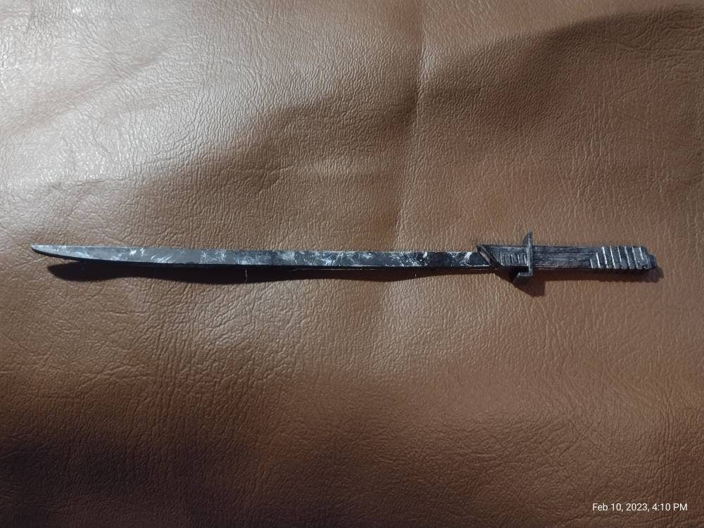 1/6 Dark Saber (with blade) - Custom Action Figure Accessory - Resin 3D Printed