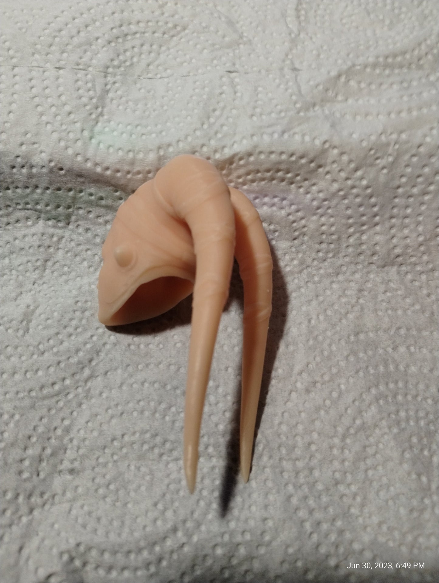 1/6 Twi'lek Aayla Securra Head Sculpt with Saber - Custom Action Figure Accessory - Resin 3D Printed