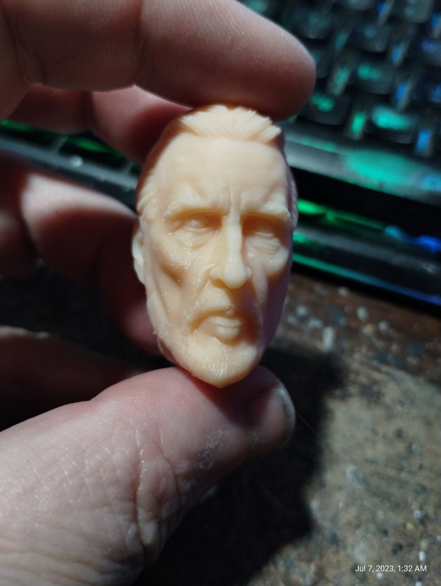 1/6 Count Dooku Head Sculpt(with lightsaber) - Custom Action Figure Accessory - Resin 3D Printed