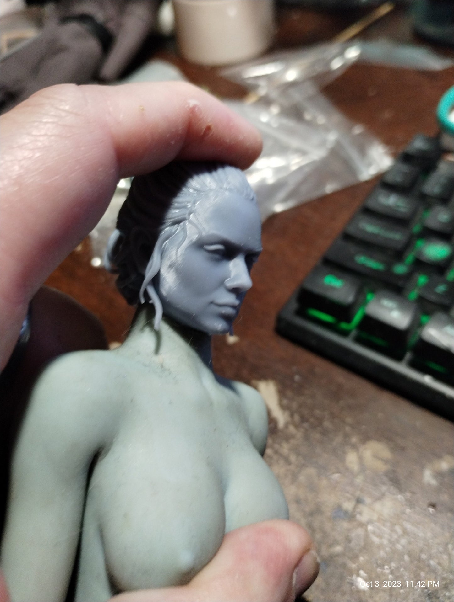 1/6 Rey Head Sculpt (with saber) - Custom Action Figure Accessory - Resin 3D Printed