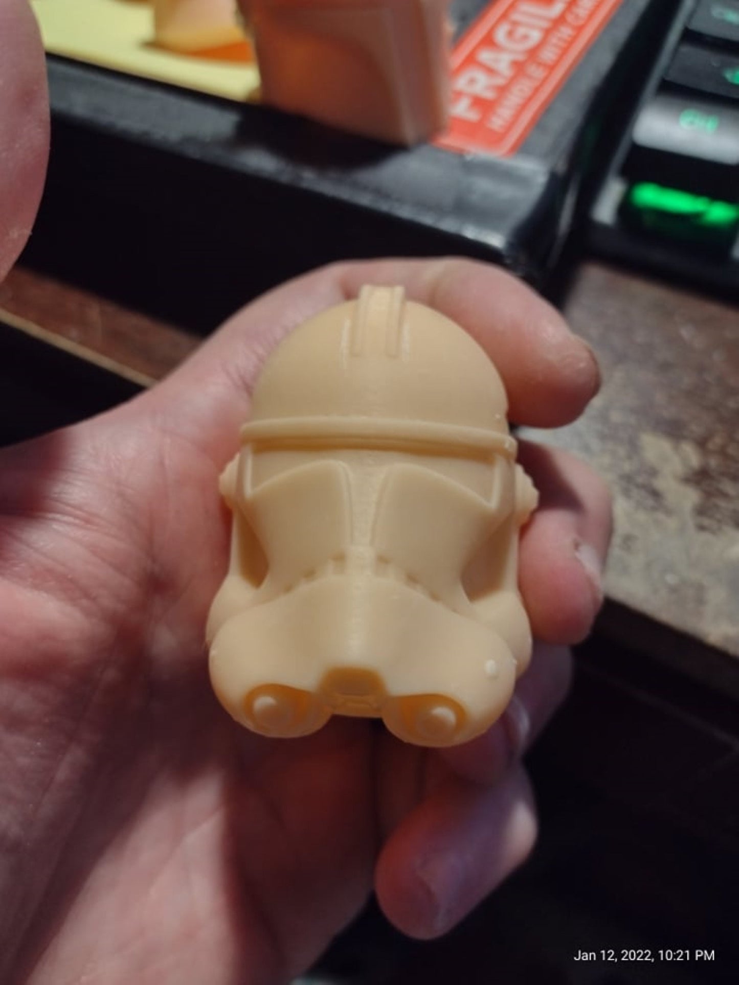1/6  Clone Helmet (phase 2) - Custom Action Figure Accessory - Resin 3D Printed