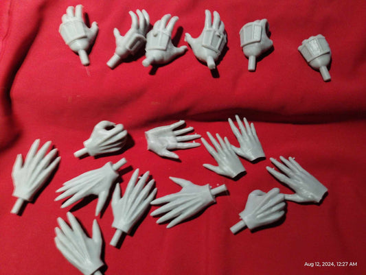 1/6 MISC hands (too small) - Custom Action Figure Accessory - Resin 3D Printed