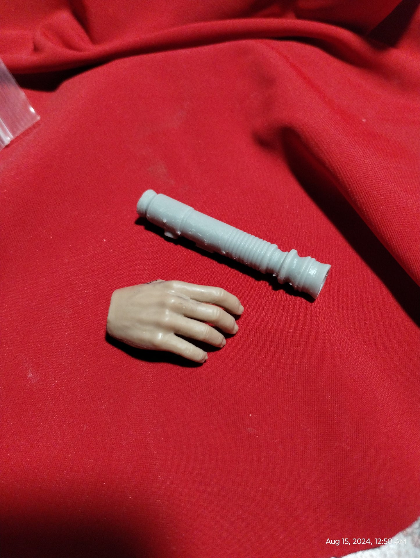 1/6 Ki Adi Mundi Head Sculpt (with saber) v1 - Custom Action Figure Accessory - Resin 3D Printed